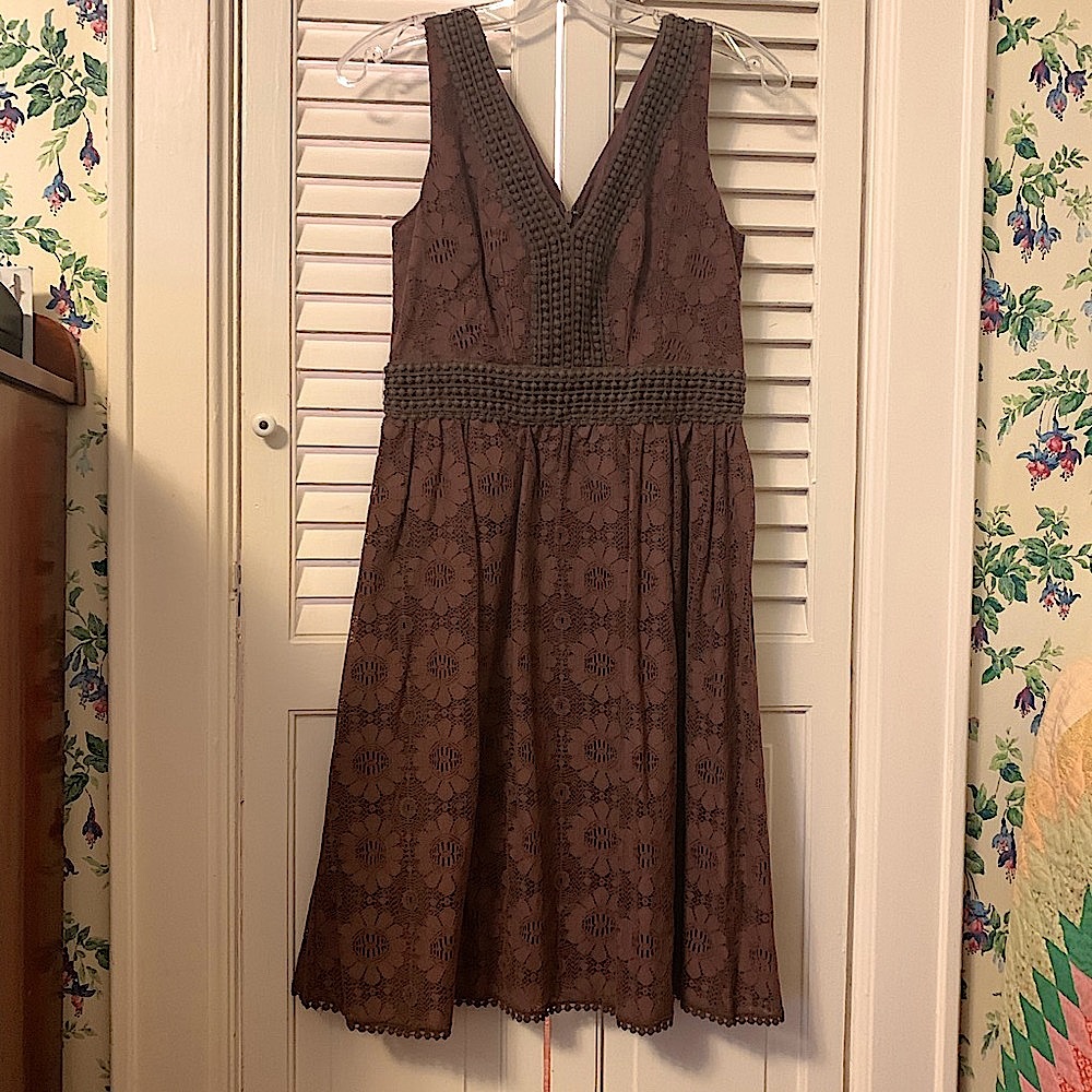 Spense lace dress